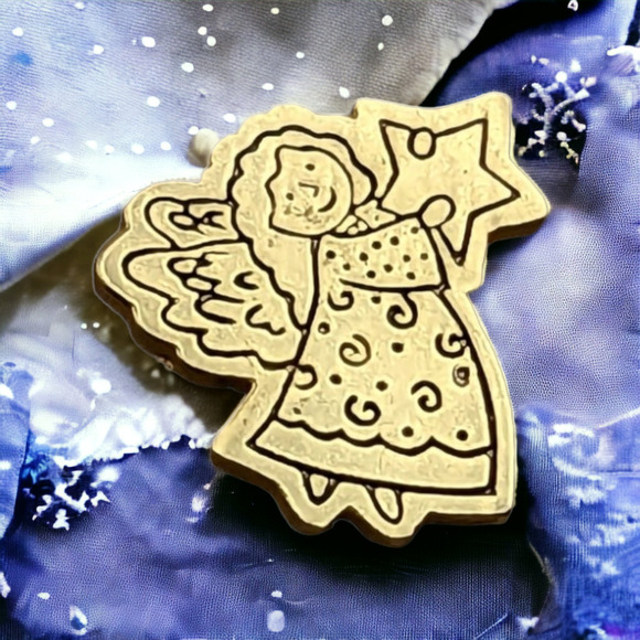 Other - Gold Tone Flying Christmas Angel Holding Star Hat Lapel Pin